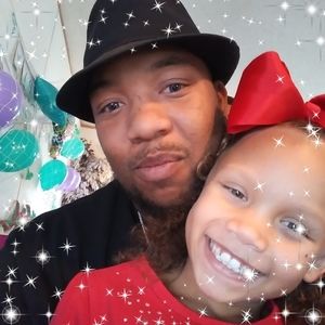 Meet your Posher, Ashton